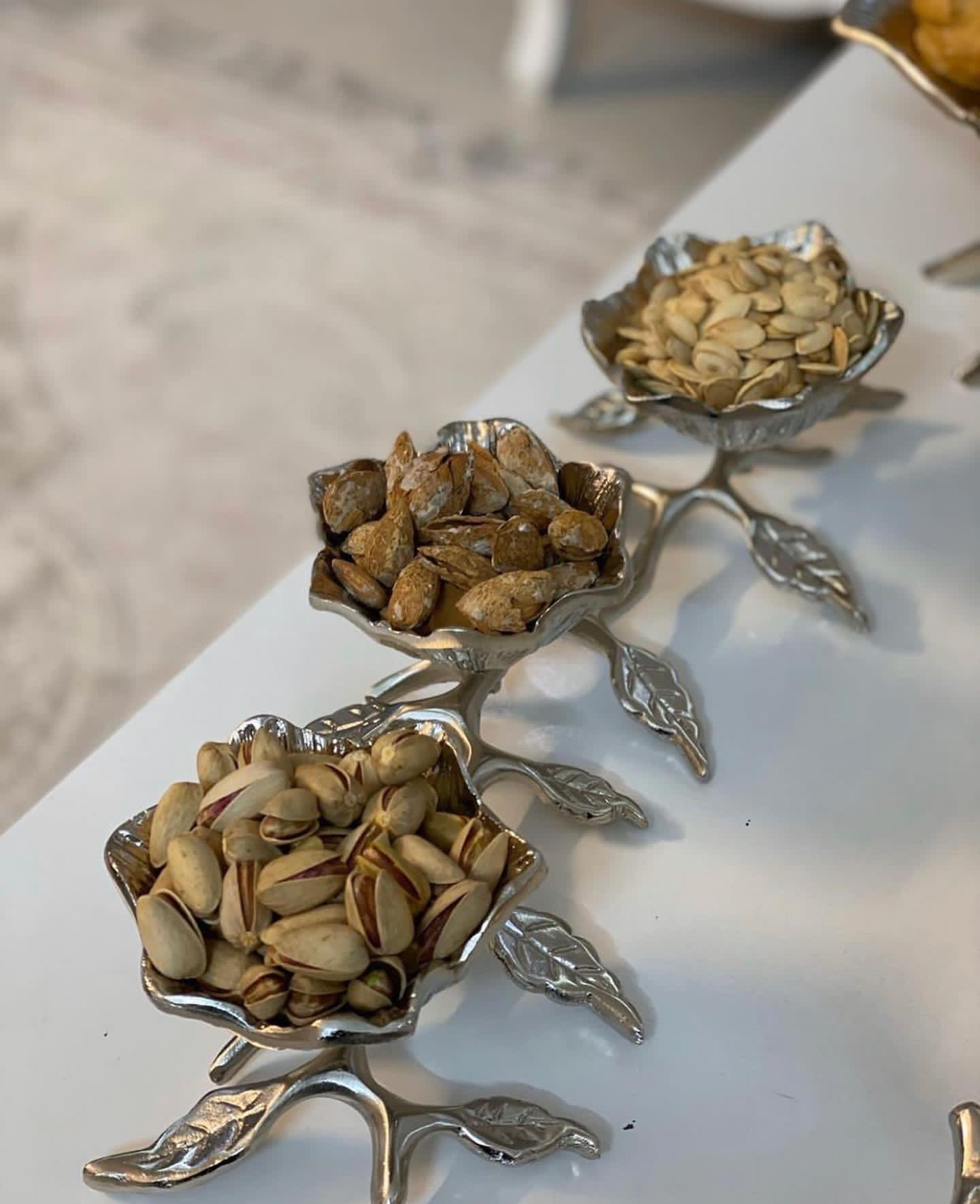اردوخوری لوتوس